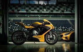 Quels sont les différents constructeurs de motos italiennes ?